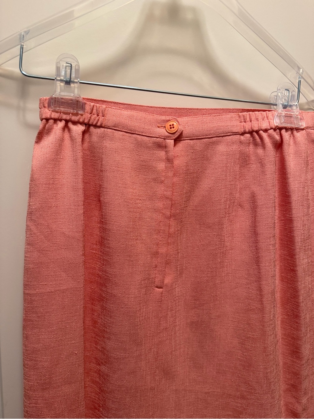Women's Coral Pink Textured Pencil Skirt - Picture 6 of 7